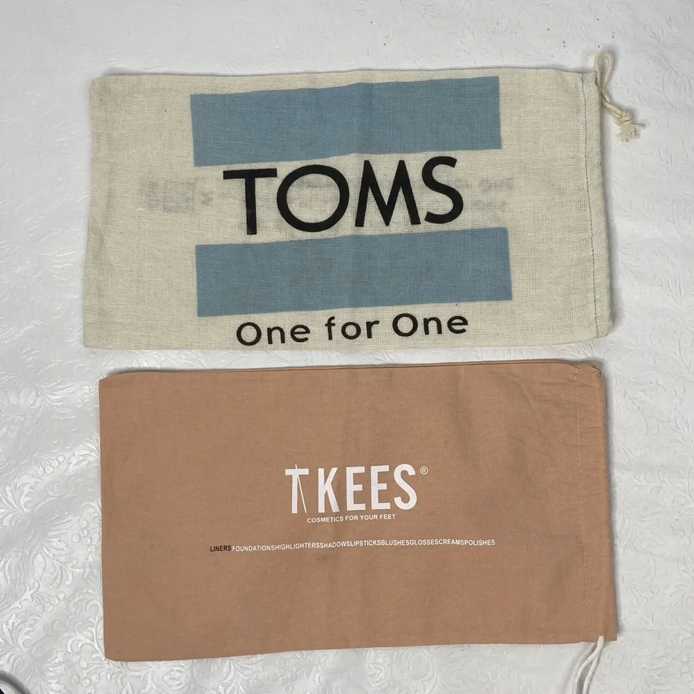 Lot of 13 shoe and handbag dust bags